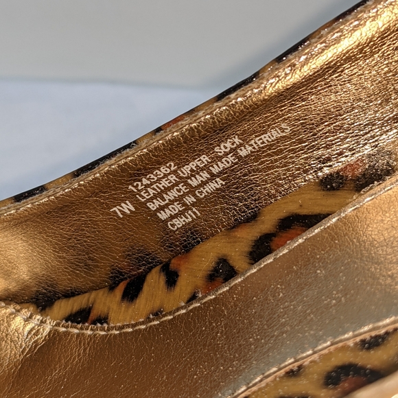 Leather leopard print heels by Sofft - Picture 10 of 13